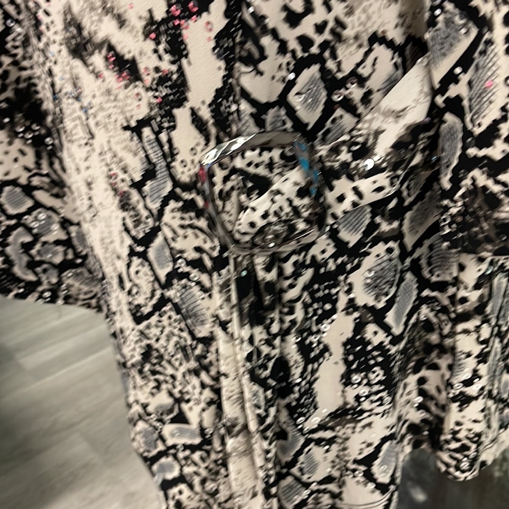 JM Collection Blouse - Picture 4 of 7